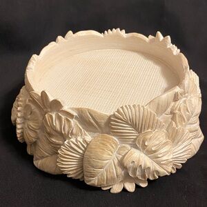 HomeWorx by Harry Slatkin Floral Decorative Tropical Pillar raised Candle base